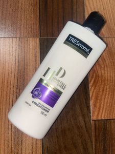 TRESemme Hair Fall Defense Conditioner