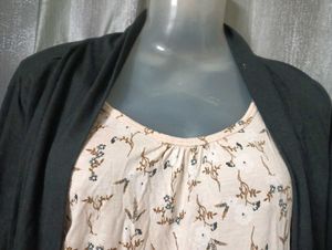 Floral Top &amp; Black Cardigan (Attached)🖤