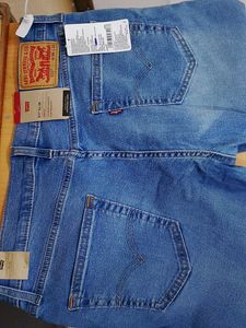 levis Jeans brand new 3500 Rs