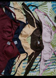 Negotiable bras for daily use