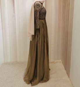 Elegant Lace Maxi Dress