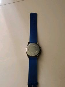Stylish Blue Wristwatch
