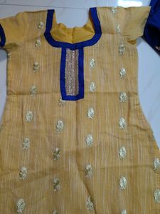 Ethnic Salwar Kameez Suit