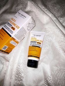 Dr. Sheth's Haldi & Hyaluronic Acid Sunscreen