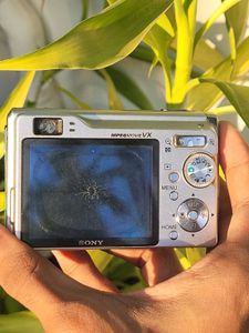 SONY Cybershot DSC-W80 Digital Camera
