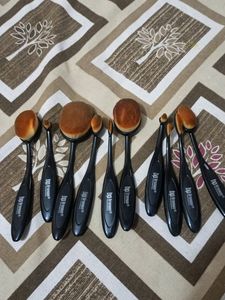 Makeup Brushes