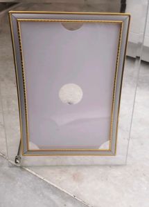 Elegant Gold-Trimmed Photo Frame