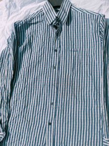 Striped Men&#39;s Shirt