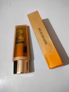 Lakme Dry Matte Fluid Sunscreen