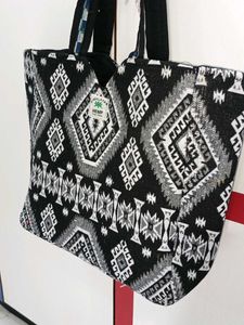 Trendy Women&#39;s Tote Bag Himalayan Hemp