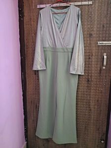 V-neck Flared Sleeves Basic Jumpsuit