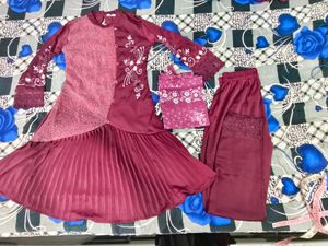 Elegant Ethnic Kurta Set hand work