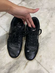 PUMA Smash Buck Sneakers