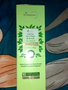 St. Botanica Neem,Tea Tree And Basil Face Wash