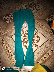 Shut Pant And Kurti Legins