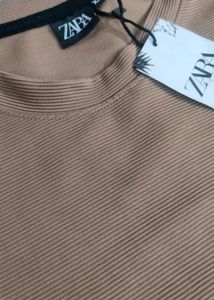 ZARA Rare Modelling Sweatshirt &amp; Breathable Fabri