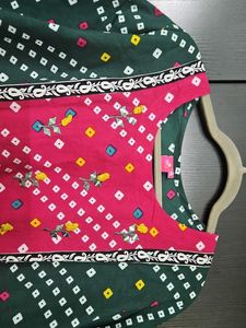 Ethnic Green &amp; Pink Kurta