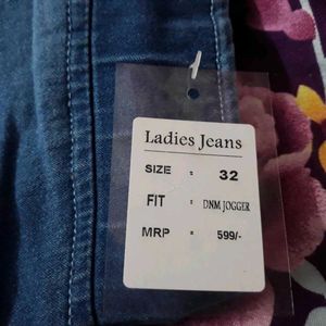 Ladies Denim Jogger Cargo