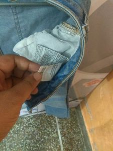 Light Wash Denim Jeans