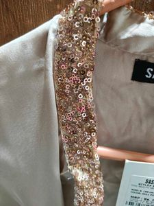 Elegant Sassafras Top