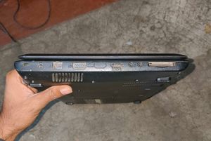 Samsung R418 Laptop (Direct Power / For Spares)
