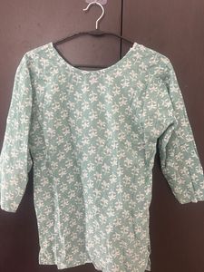 Green Kurta ( for combo offer comment below)