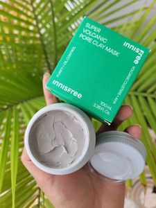 Innisfree Jeju Volcanic Pore Clay Mask