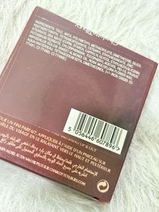 Charlotte Tilbury Airbrush Flawless Finish Powder
