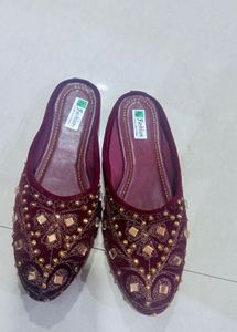 Brand New Handmade Juttis Back Open