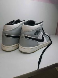 Air Jordan 1 Mid - Grey/White