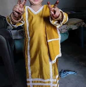 Girls&#39; Ethnic Kurta Set