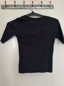 PLAYROOM FITTED TOP