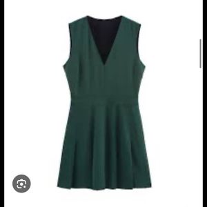 Zara Elegant Green pleated mink Dress