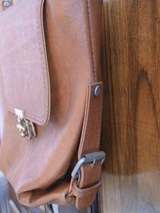 Classic Sling Bag