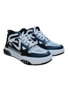 Walkcraft Men And Women Shoes