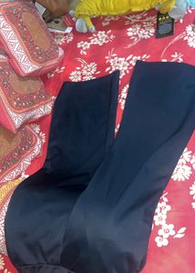 SASSAFRAS Women Black Pant