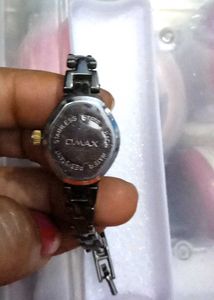 Elegant Two-Tone Women&#39;s Watch