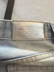 Ripped Light Wash Jeans(26)