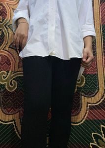 Combo Of Black Skinny Jeans With White Shirt