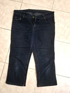 Dark Wash Cropped Jeans