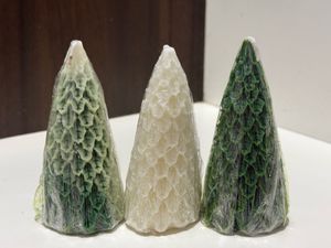 🎄Whimsical Winter Pine Candles