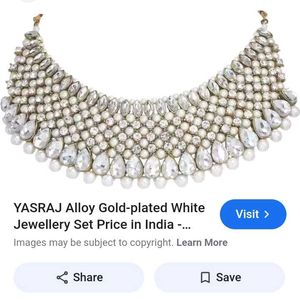 Choker With Bindi And Earrings