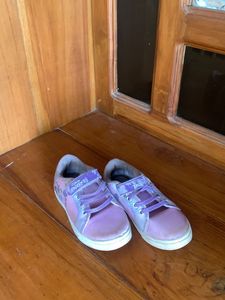 Kids Shoe