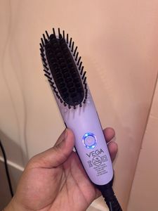 VEGA Hair Straightener Brush