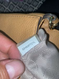 (Michael Kors) Original Sling Bag