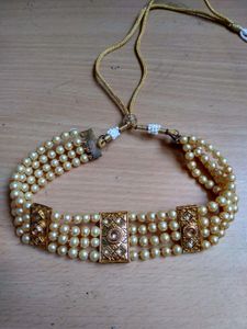Pearl Choker Set For Sale
