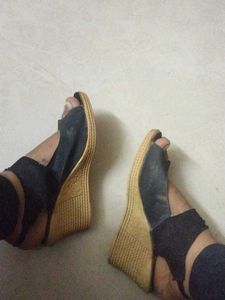 Black Heels 🖤