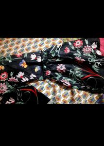 DJ&amp;C Floral Print Bishop Sleeve Top