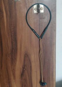 Wireless Neckband Headphones
