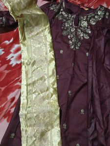 Elegant Embroidered Kurta Set